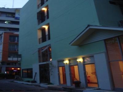 曼谷 卡塞特旅馆酒店 外观 照片